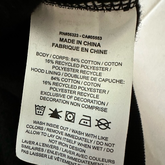 Nike NYC Chinatown Heavy Weight Pullover Hoodie Adult Small Black CW4777-010 - Picture 5 of 7